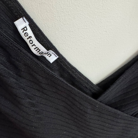 Reformation Minnie Black Top Size Small - Picture 6 of 7